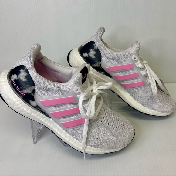 👟 “Adidas” Women’s Ultraboost 5.0 DNA White Mesh w/Pink Stripe Accents - Picture 5 of 17